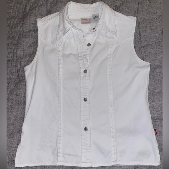 Levi's Tops - Levi’s dry goods two horse brand denim sleeveless shirt size small